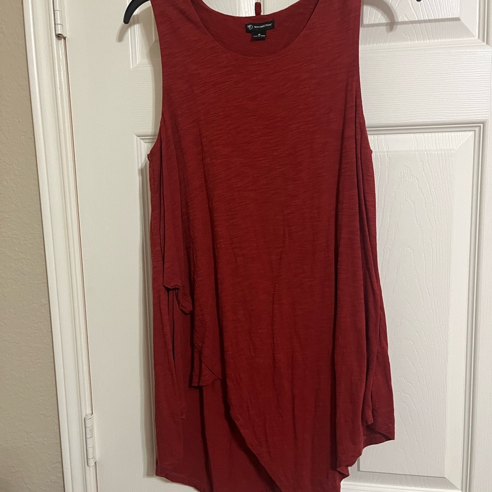 New Directions Rust Asymmetrical Sleeveless Tunic